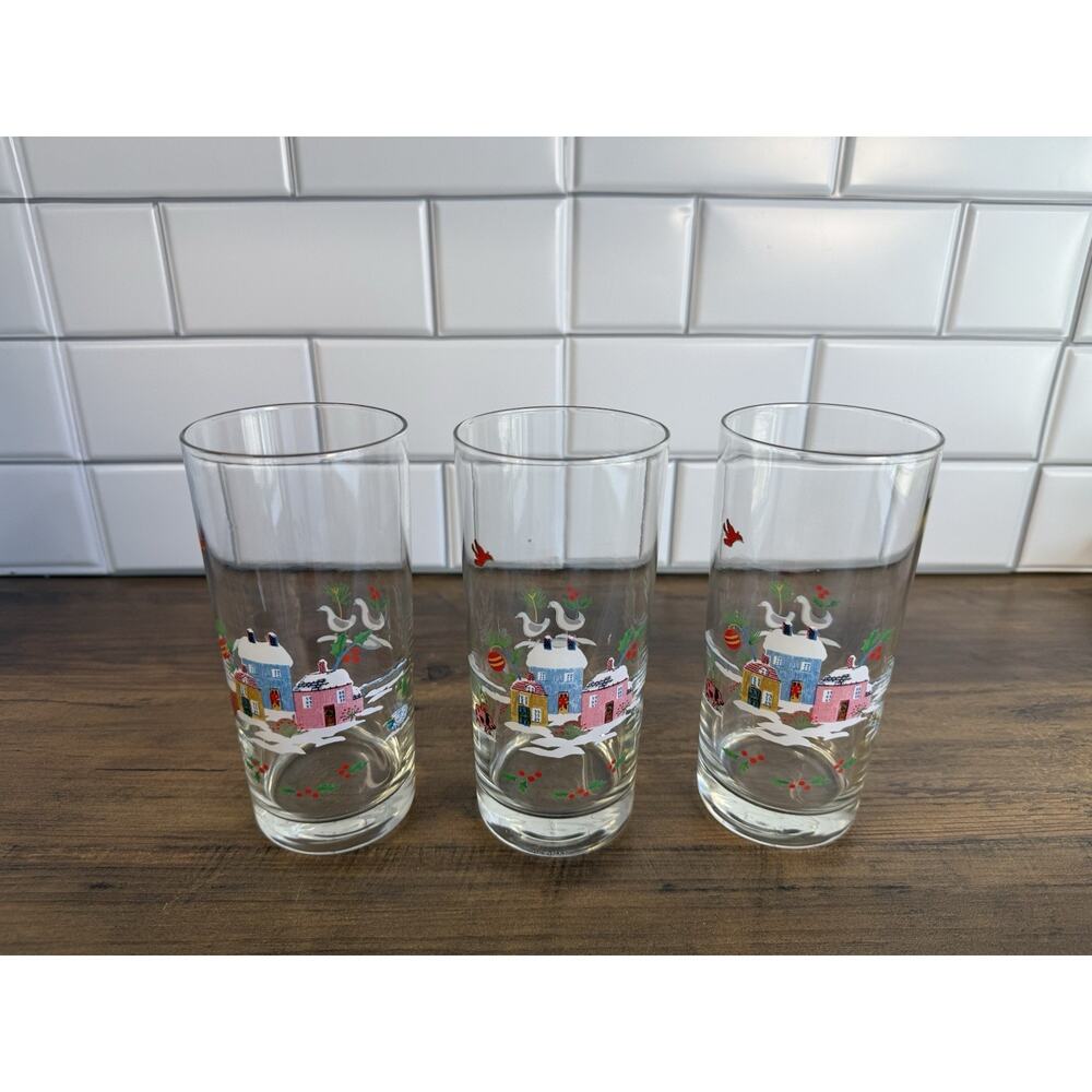 RARE 3 International Heartland Tableworks Christmas Large Glasses- Cozy Cottage